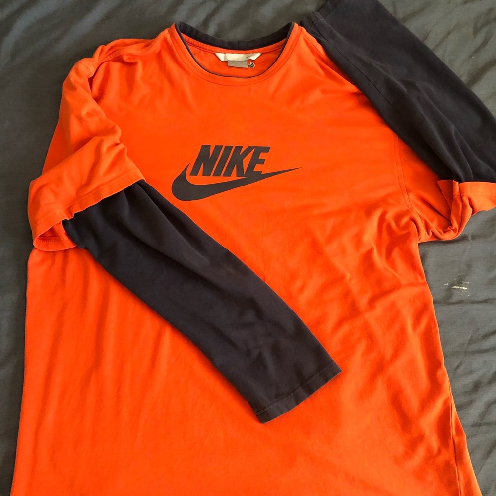 Nike long sleeve/ fake short sleeve men size XL